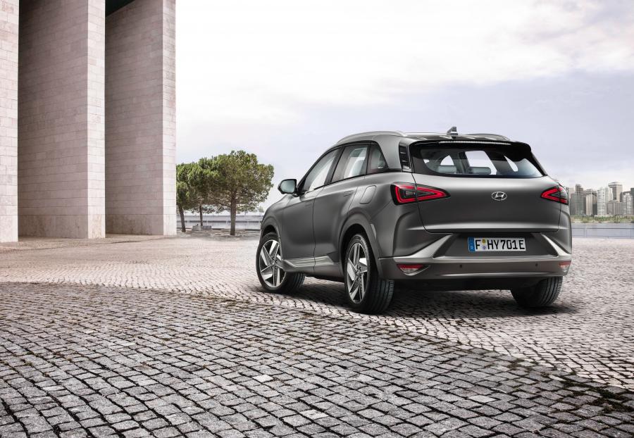  Hyundai NEXO 2018 года  (WW) (фото 26 из 41)